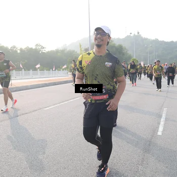 Runner Photo 6879179
