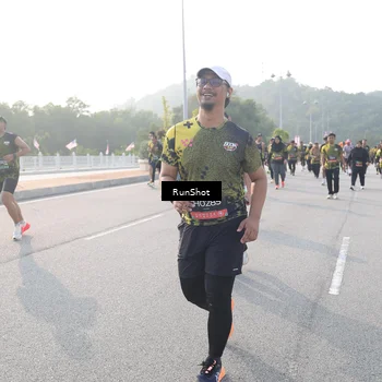 Runner Photo 6879185