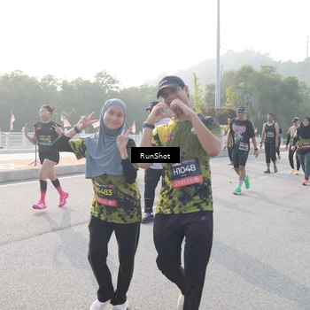 Runner Photo 6879198
