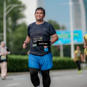 Runner Photo 6879210