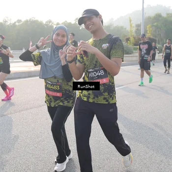 Runner Photo 6879214