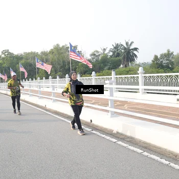 Runner Photo 6879244
