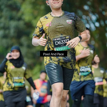 Runner Photo 6879257