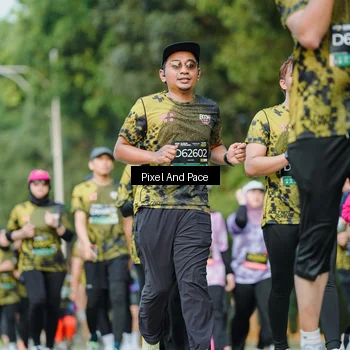 Runner Photo 6879259