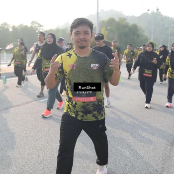Runner Photo 6879311