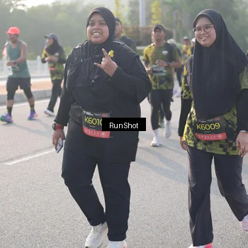Runner Photo 6879356