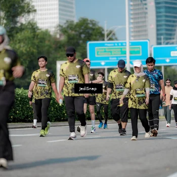 Runner Photo 6879377