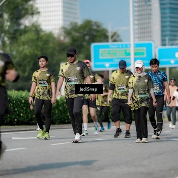 Runner Photo 6879396