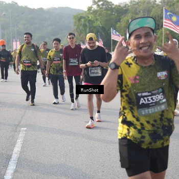 Runner Photo 6879445