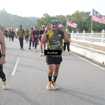 Runner Photo 6879447