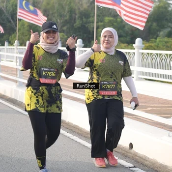 Runner Photo 6879487
