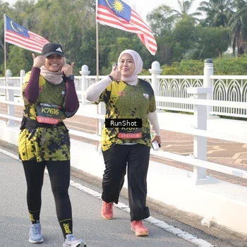 Runner Photo 6879488