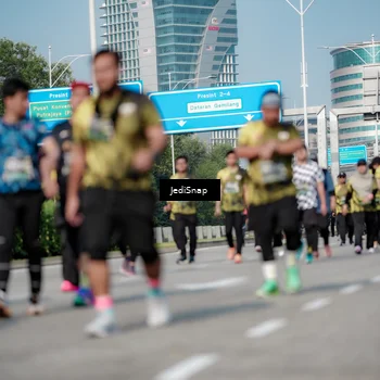 Runner Photo 6879490