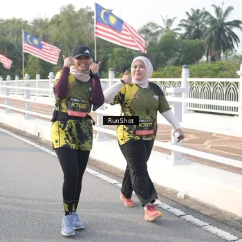 Runner Photo 6879498