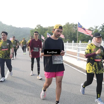 Runner Photo 6879510