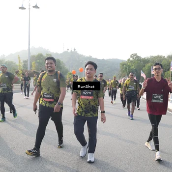 Runner Photo 6879515