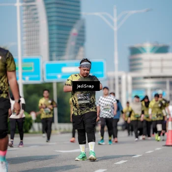 Runner Photo 6879529