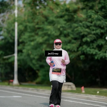 Runner Photo 6879539