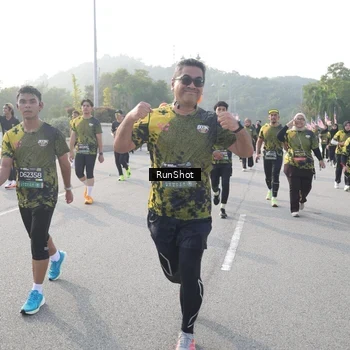 Runner Photo 6879548