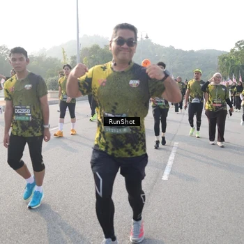 Runner Photo 6879553