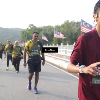 Runner Photo 6879560