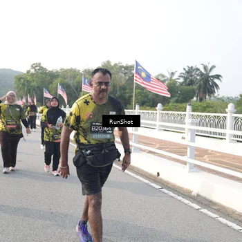 Runner Photo 6879566