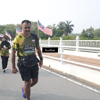 Runner Photo 6879570