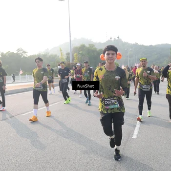 Runner Photo 6879578