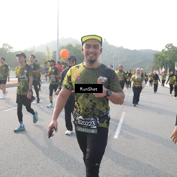 Runner Photo 6879612