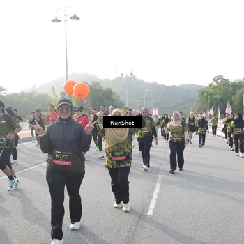 Runner Photo 6879640
