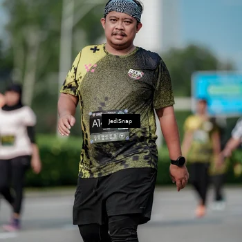 Runner Photo 6879644