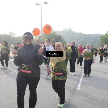 Runner Photo 6879655