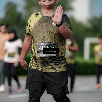 Runner Photo 6879663
