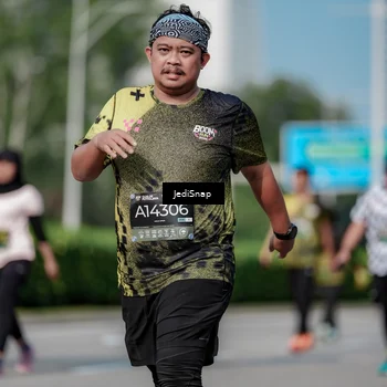 Runner Photo 6879688