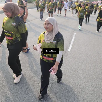 Runner Photo 6879738