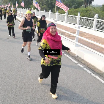 Runner Photo 6879740