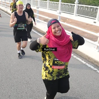 Runner Photo 6879752