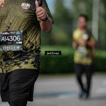 Runner Photo 6879753