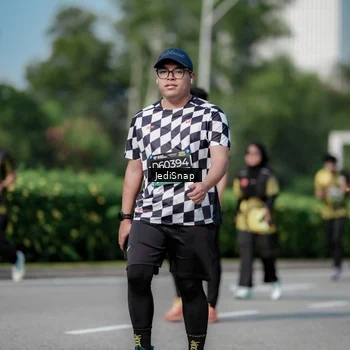 Runner Photo 6879791