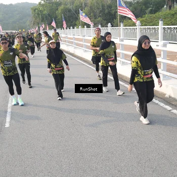 Runner Photo 6879816