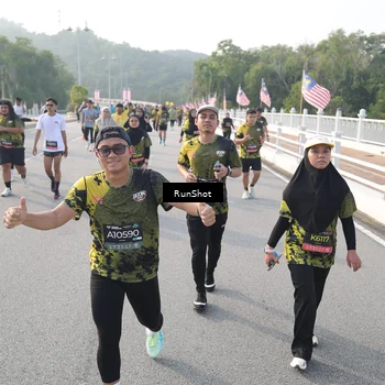 Runner Photo 6879855