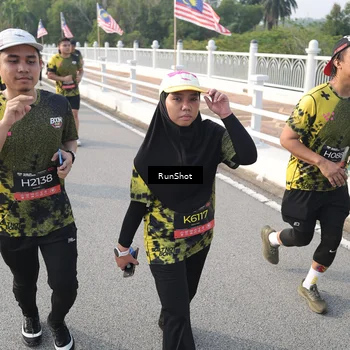Runner Photo 6879893