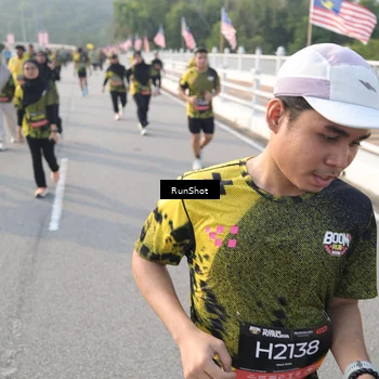 Runner Photo 6879910