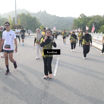 Runner Photo 6879961