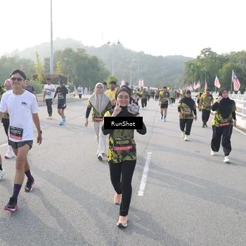 Runner Photo 6879963
