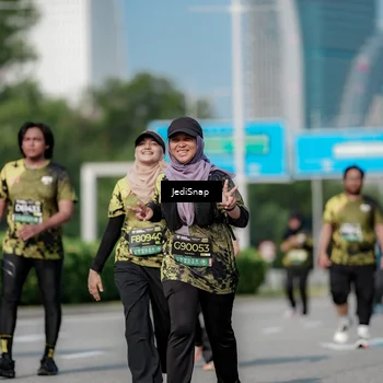 Runner Photo 6879970