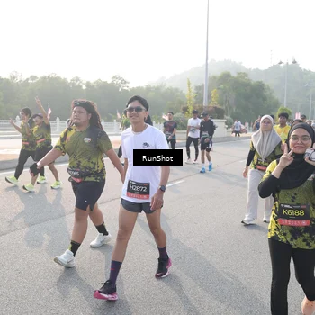 Runner Photo 6879989