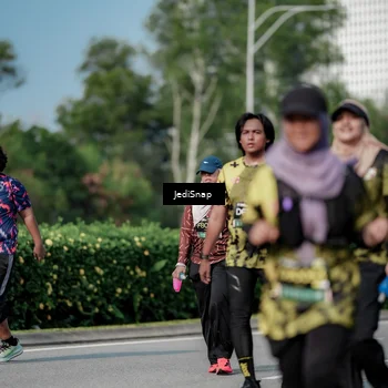 Runner Photo 6879994