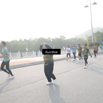 Runner Photo 6880193