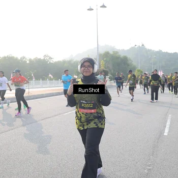 Runner Photo 6880232